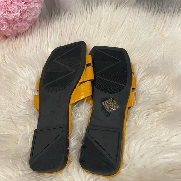 Sandals Size 7 - Picture 7 of 7